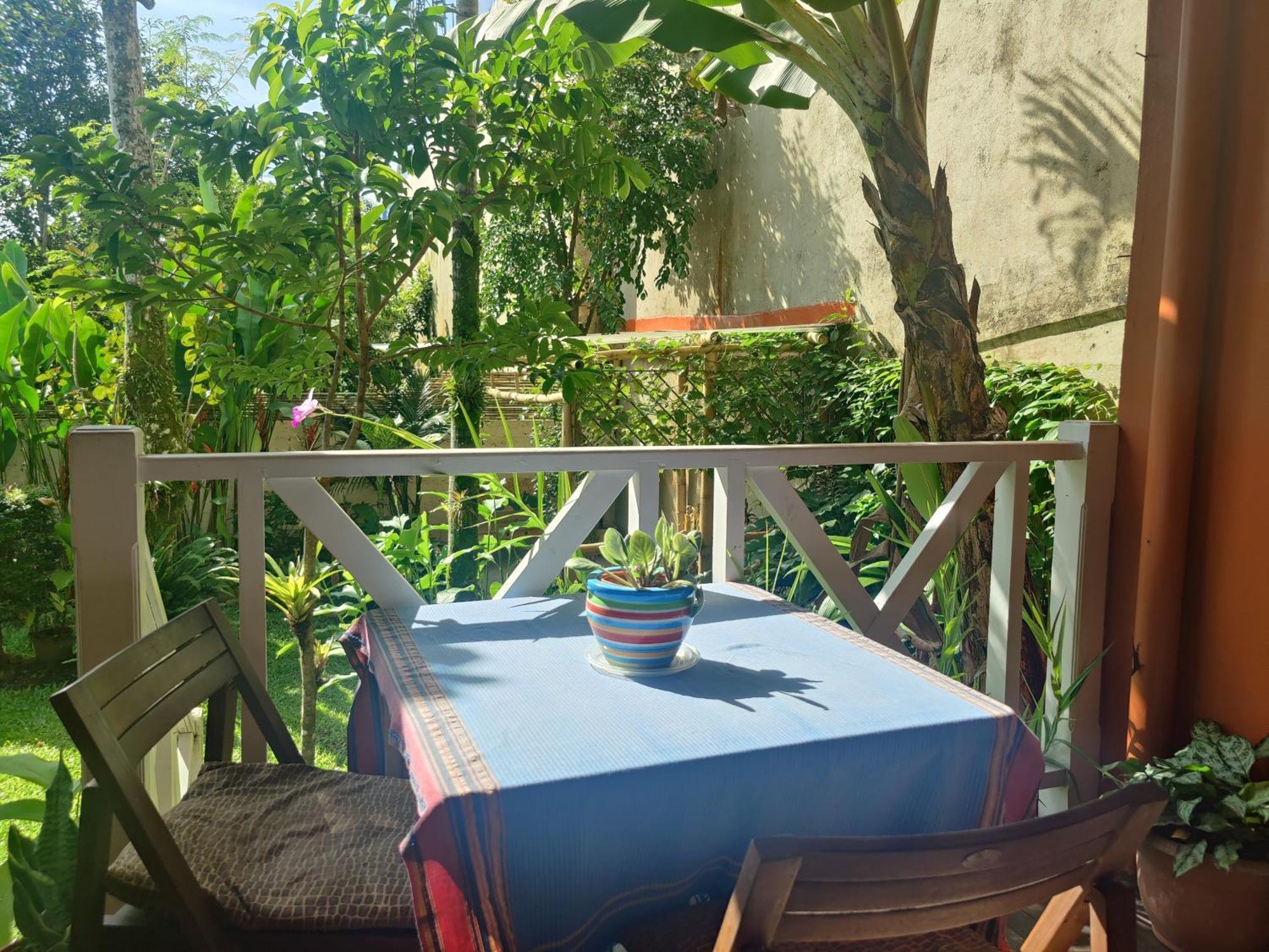 Casa De Lis Hotel & Tourist Info Centre Turrialba Bagian luar foto